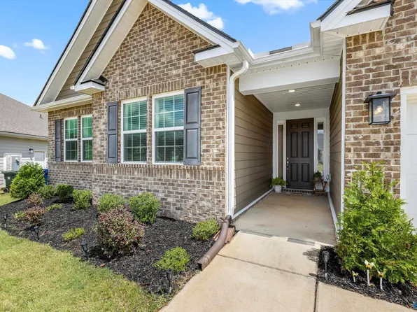 132 Jude Ln, Hazel Green, AL 35750