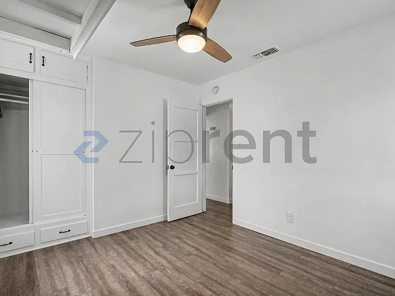 735 S Saint Louis St — Photo 20
