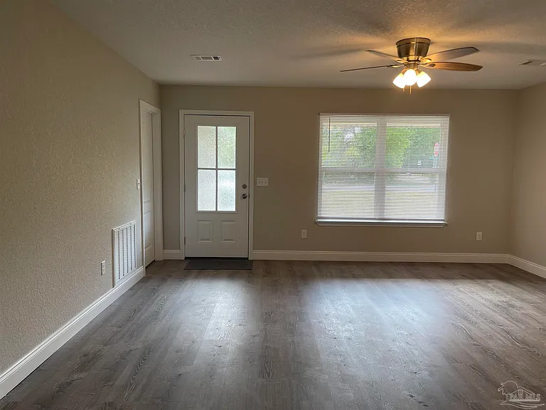 6868 Branding Iron Ln — Photo 4