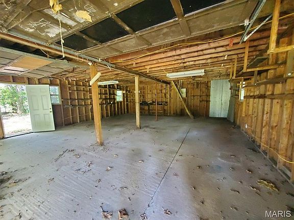 5th image of 11507 Cooper Dr