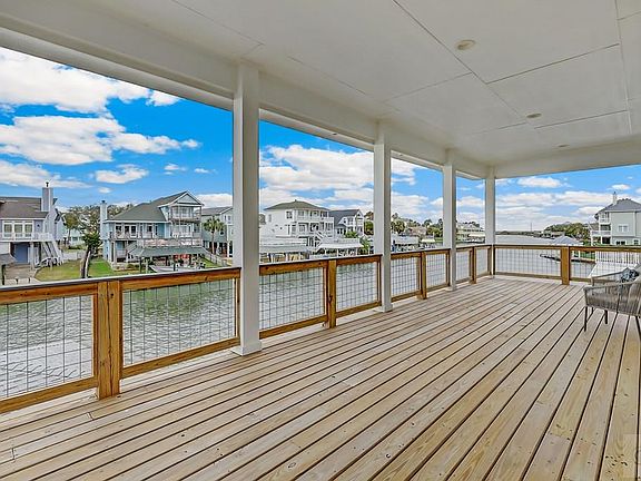4th image of 12718 Elena Ct