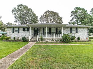 6100 Pinecrest Dr, Poplar Bluff, MO 63901