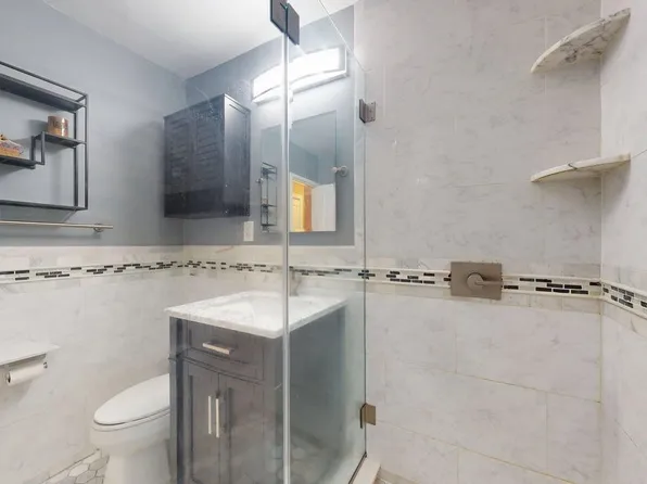 118-17 Union Turnpike image 35 of 49