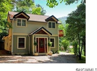 220 Still Pond Dr, Clyde, NC 28721