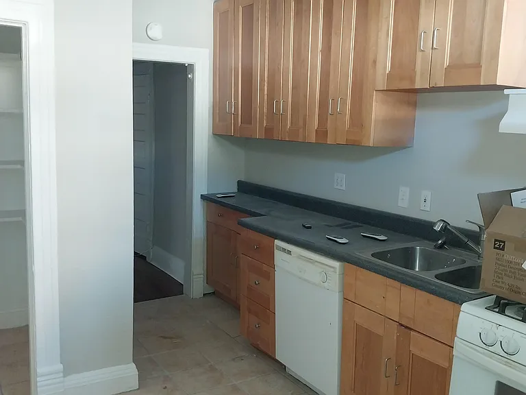 622 Graydon Ave #3 — Photo 7