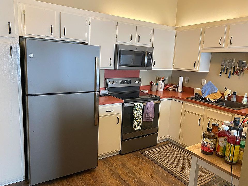 2nd image of 1362 Arden View Dr