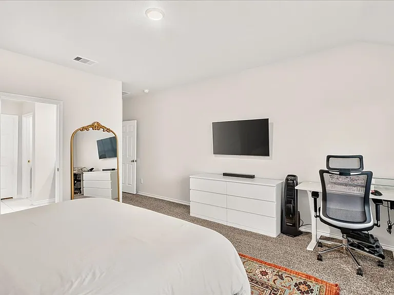 3913 Targaryen Way — Photo 14
