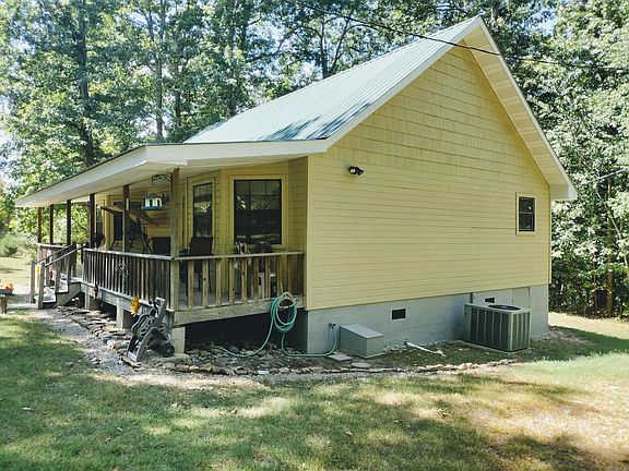 3rd image of 4803 Mitchell Rd