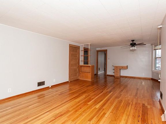5th image of 4341 N Lowell Ave #2JC