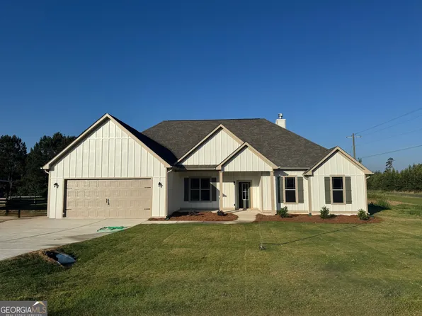 100 Hunters Chase Ct, Eatonton, GA 31024