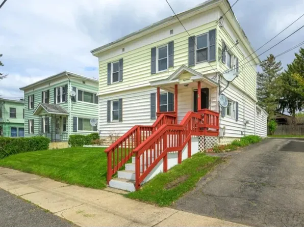 18 Pacific St #B, Pittsfield, MA 01201