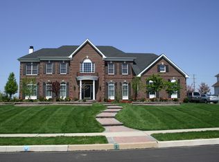 121 Edwards Dr, Southampton, PA 18966