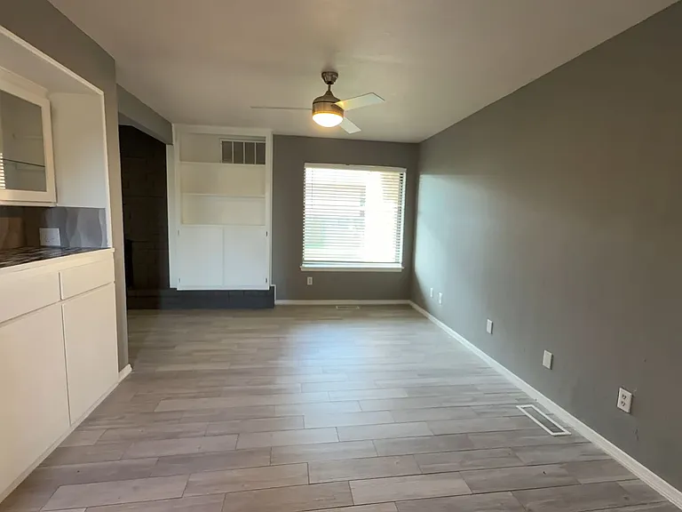 1107 Piedmont Rd N #F — Photo 12