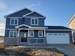 228 Little Bear Dr, Middleton, WI 53562