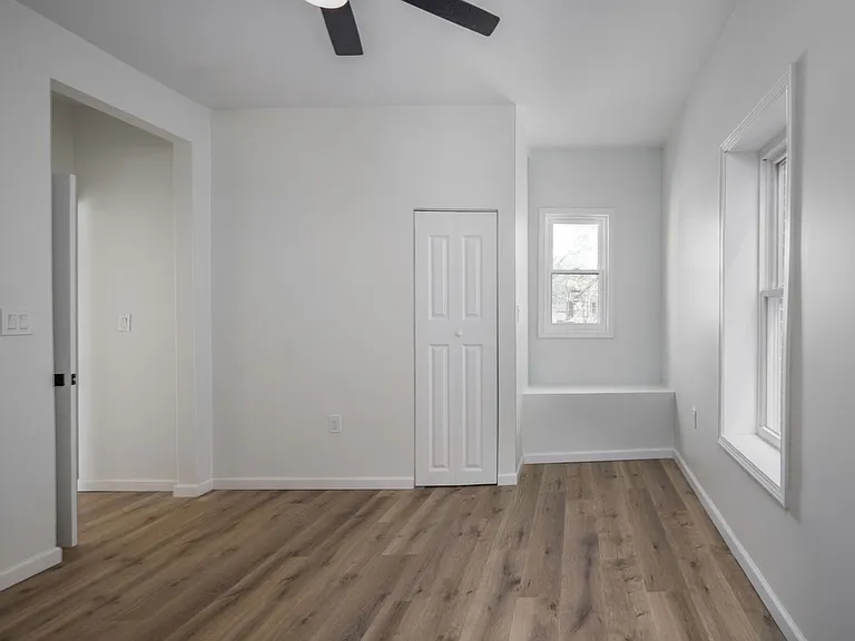 3250 Lorain Ave — Photo 19
