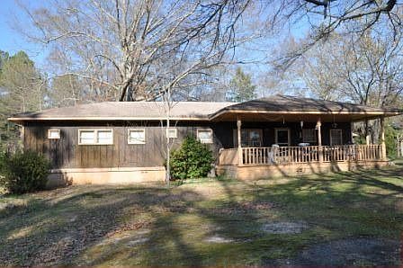 1st image of 21 W Lake Dr