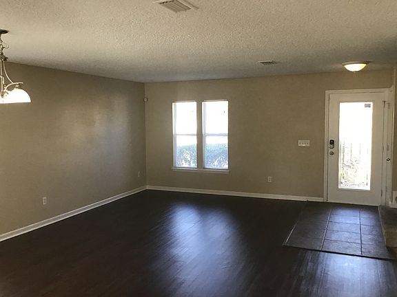 2nd image of 12192 S Pebble Point Dr