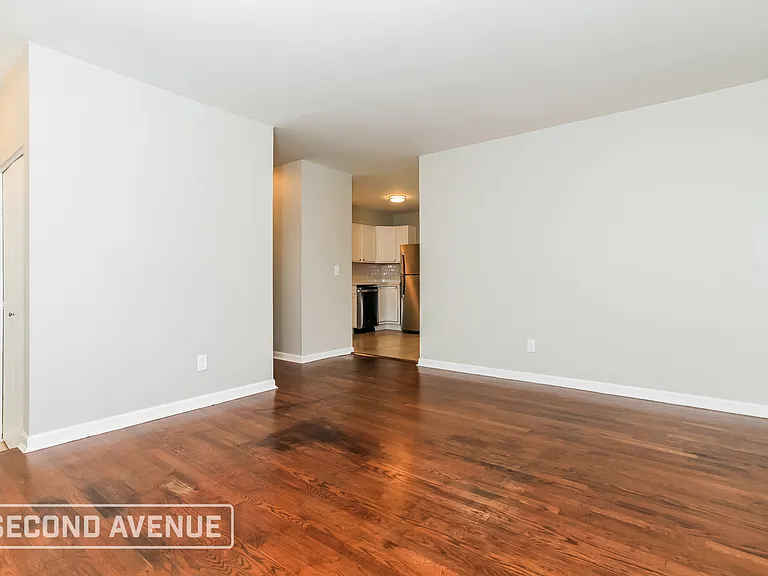 4349 Saint Dominic Dr — Photo 4
