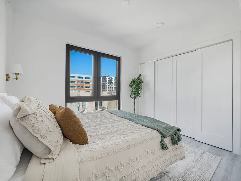 4614 Kennedy Blvd #204 — Photo 12