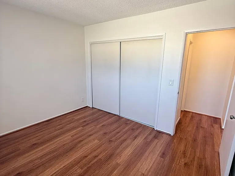 1 Month Free! Renovated Units in Central Van Nuys — Photo 17
