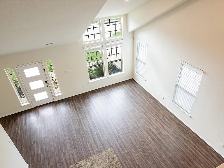 216 N Lynx Trl — Photo 16