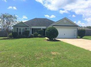 19 W Stanley Rd, Ray City, GA 31645