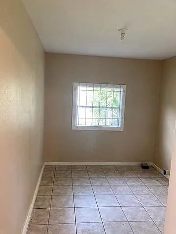 10112 Homestead Rd — Photo 8