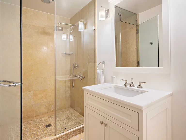 128 Central Park S #2A — Photo 9