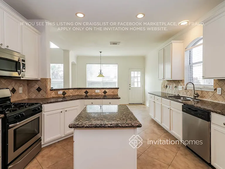 1331 Blackheath Ct — Photo 9