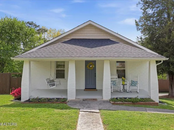 1218 Everett Ave, Maryville, TN 37804