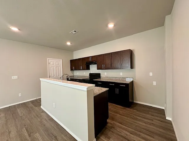 3079 S Saline Aly — Photo 6
