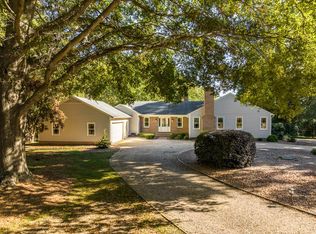 79 Redwood Ln, Weems, VA 22576