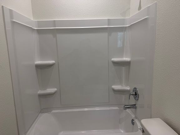 2nd image of 2910 Quail Ridge Ln #B