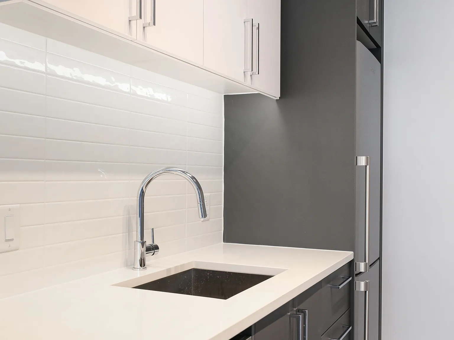 1 bed, $2,295 — Photo 4