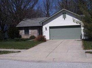 858 Country Ln, Indianapolis, IN 46217
