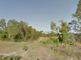 10066 Lake Dr, Weeki Wachee, FL 34613