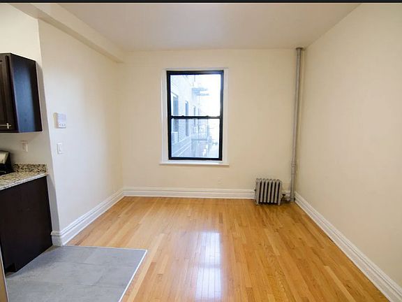 2nd image of 4126 73rd St APT C22