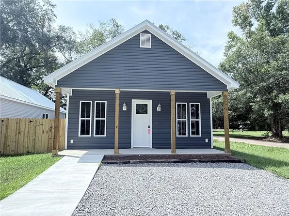 305 E 34th Ave, Covington, LA 70433