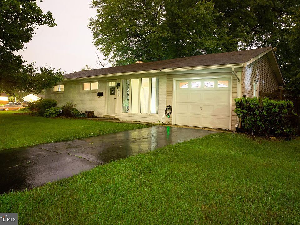 1st image of 6222 Blossom Ln