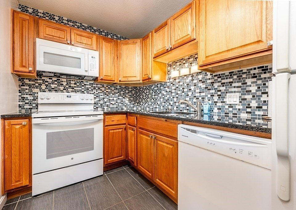 777 Route 6a Dennis MA Zillow