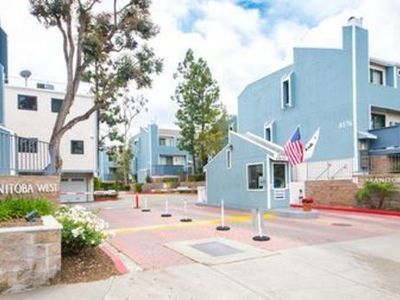 8162 Manitoba St UNIT 301, Playa Del Rey, CA, 90293