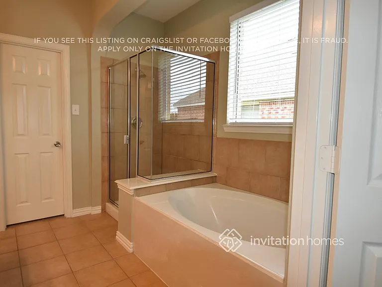 636 Shire Way — Photo 22