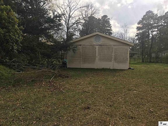 4th image of 407 Shady Oaks Dr