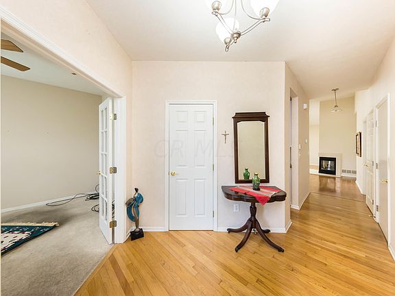 3rd image of 4124 Coventry Manor Way