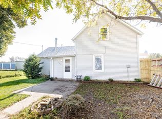 103 Jackson St, Reeseville, WI 53579