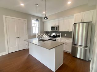 384 Harvard St #A, Cambridge, MA 02138