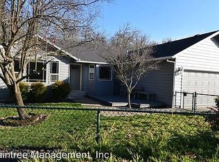 485 SE Clearwater Ct, Roseburg, OR 97470