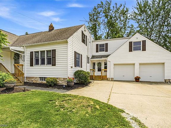 3rd image of 4338 Sharon Copley Rd
