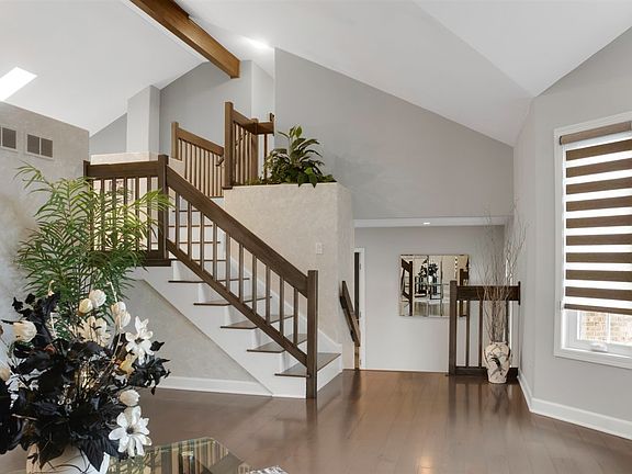 3rd image of 7638 Hanover Dr