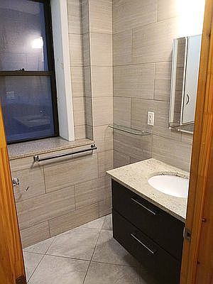 5th image of 230 W 95th St #44